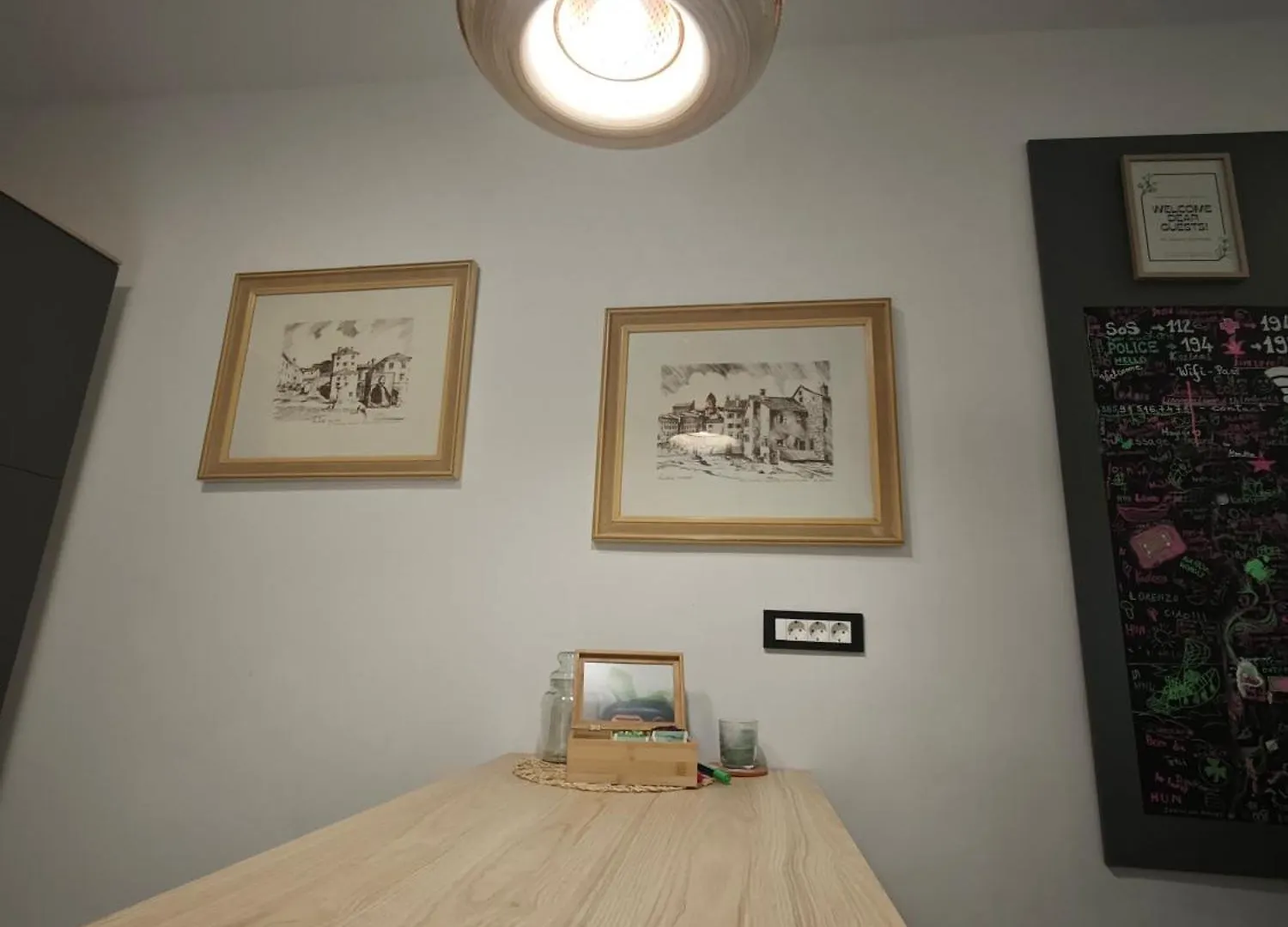 Deluxe Apartment And Studio 